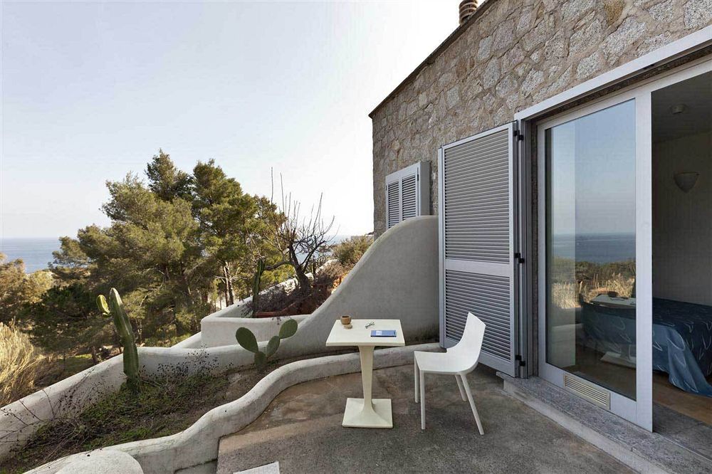Hotel Arenella Giglio Porto Exterior photo