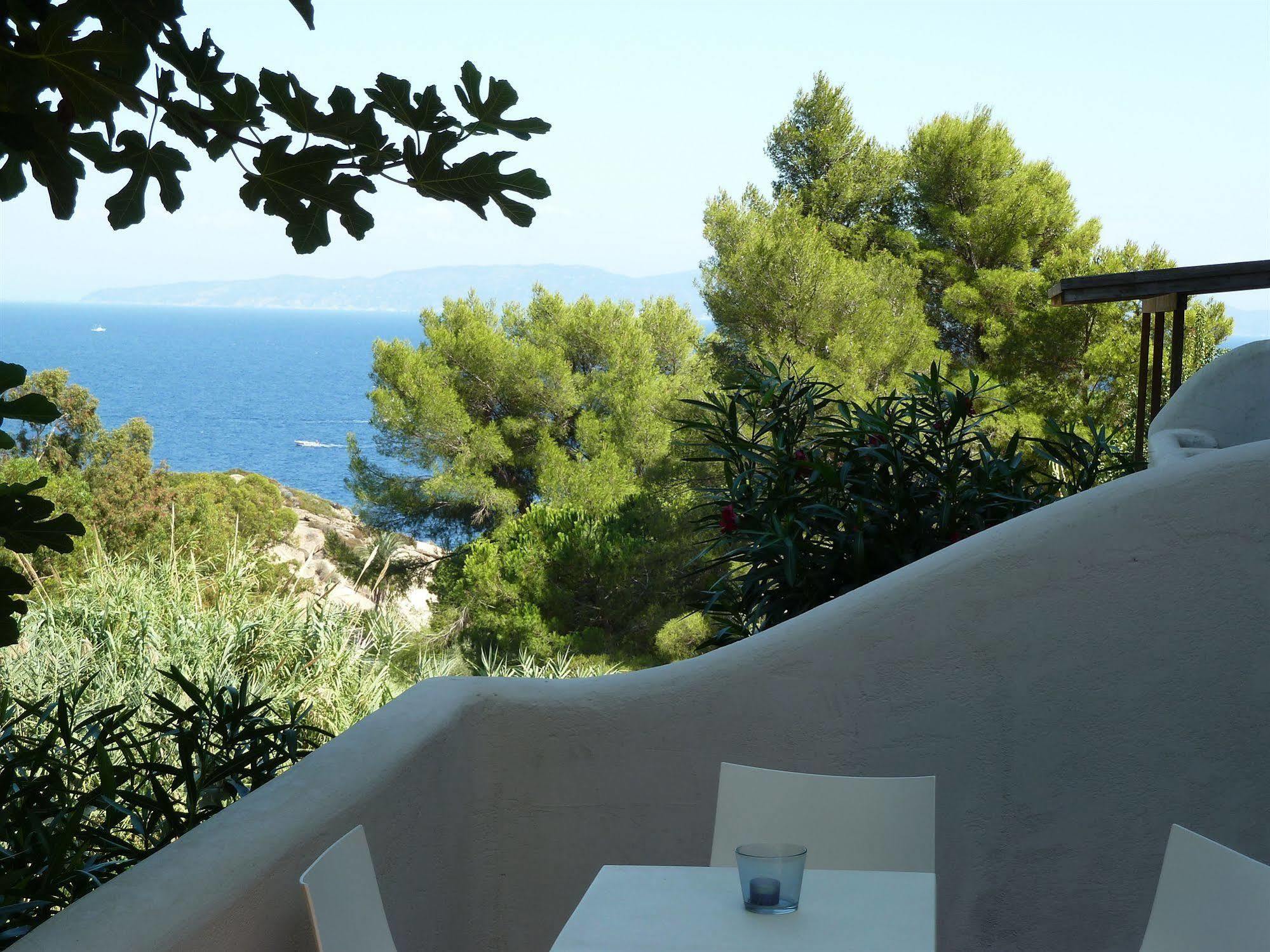 Hotel Arenella Giglio Porto Exterior photo